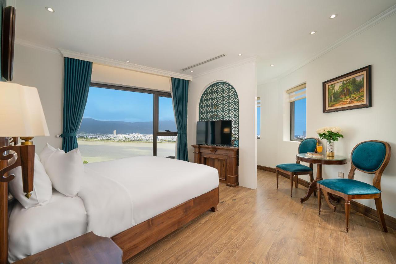 Ds La Belle Vie Hotel & Suite ダナン市 エクステリア 写真