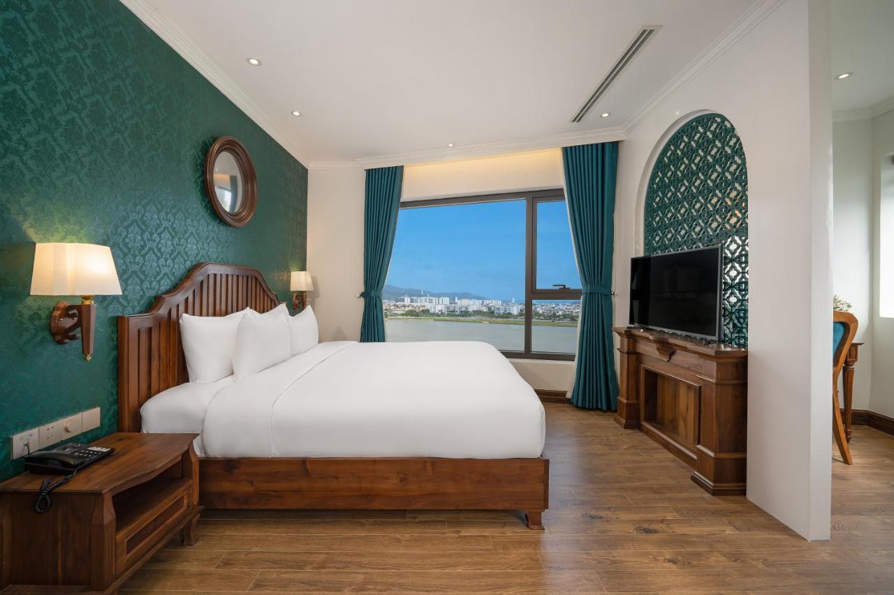 Ds La Belle Vie Hotel & Suite ダナン市 エクステリア 写真