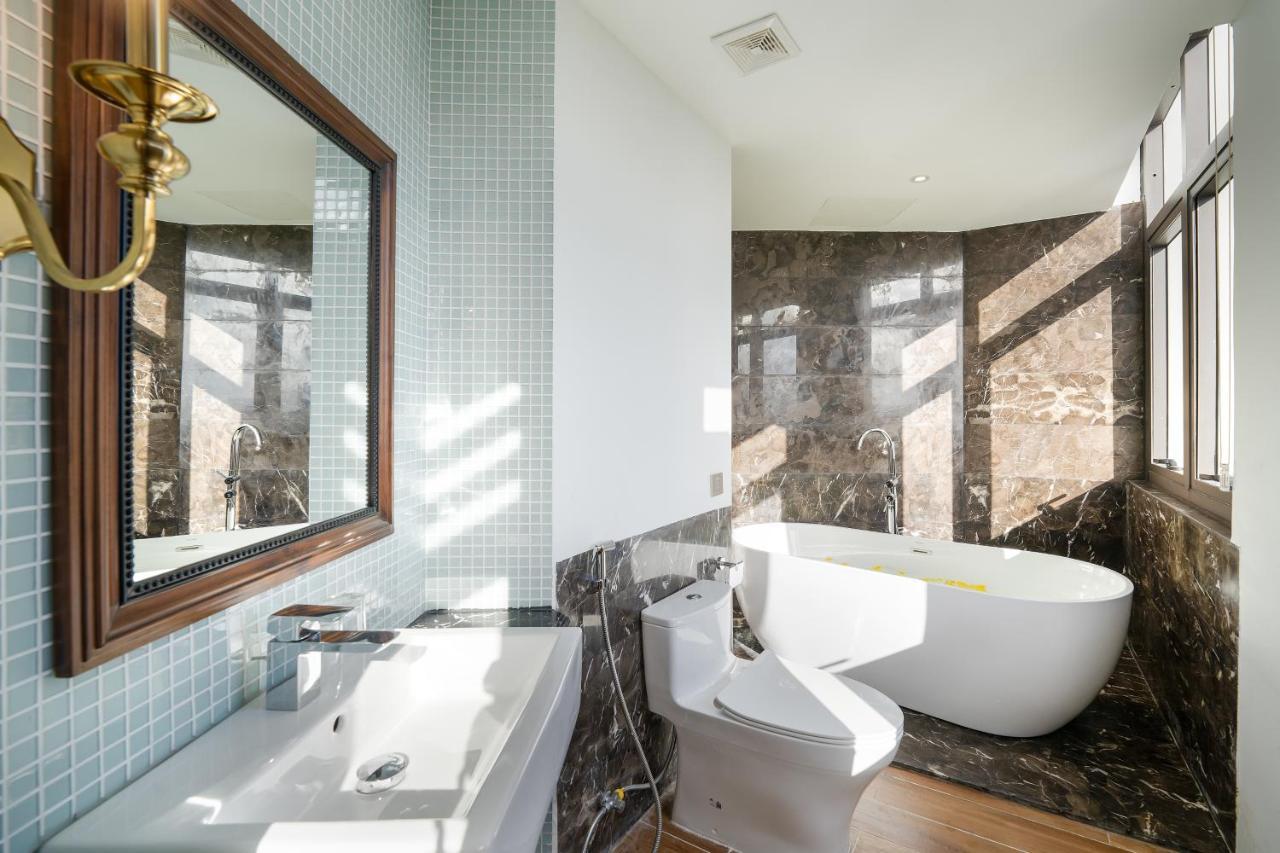 Ds La Belle Vie Hotel & Suite ダナン市 エクステリア 写真
