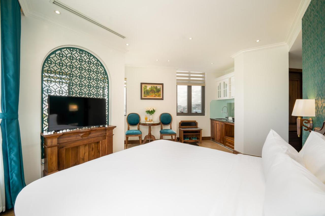 Ds La Belle Vie Hotel & Suite ダナン市 エクステリア 写真