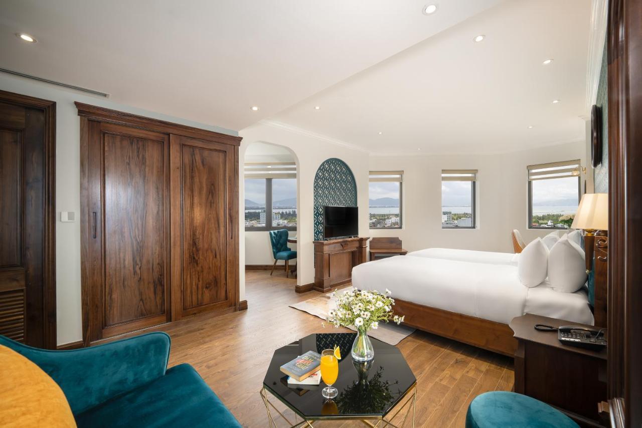 Ds La Belle Vie Hotel & Suite ダナン市 エクステリア 写真