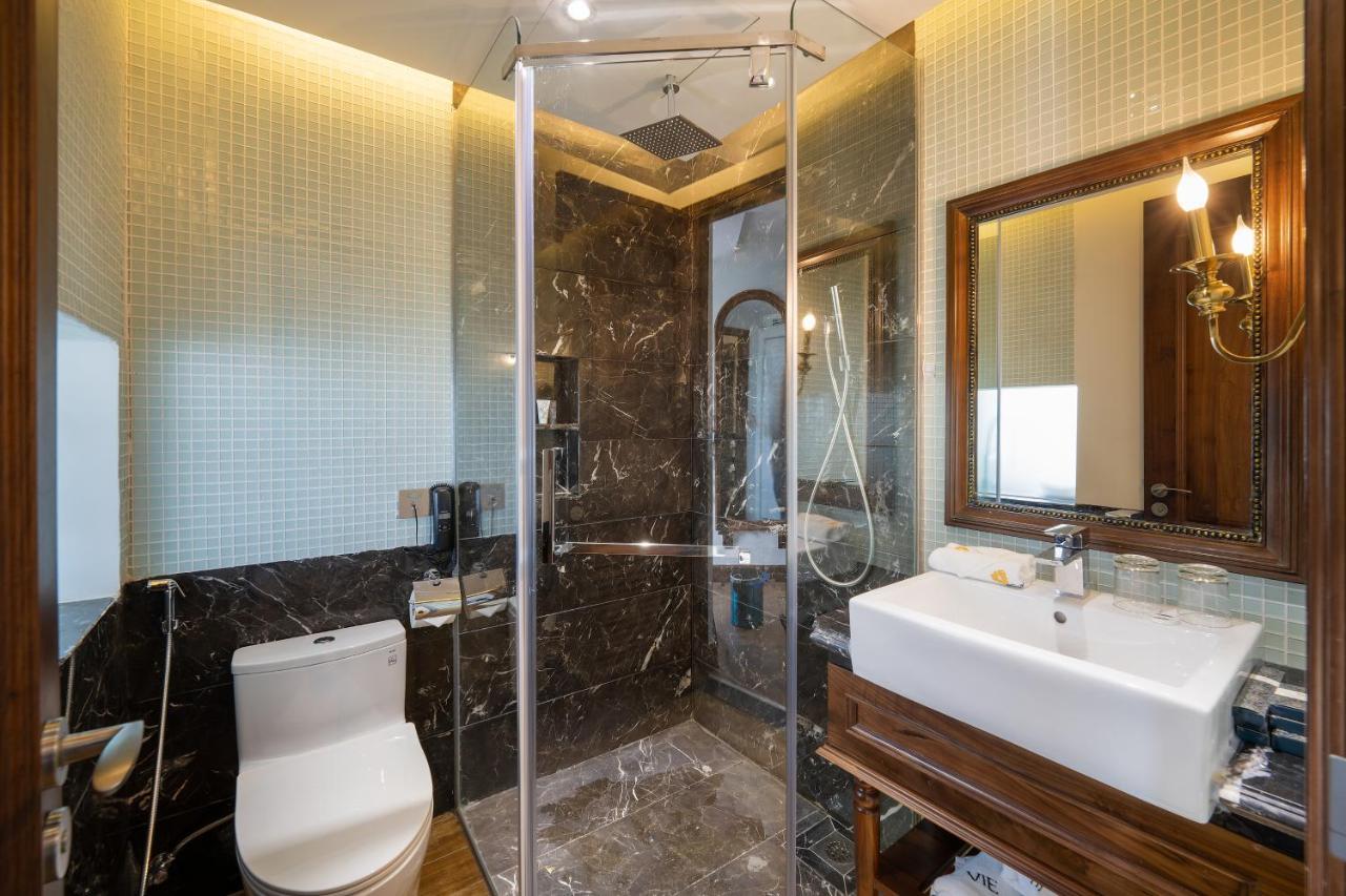 Ds La Belle Vie Hotel & Suite ダナン市 エクステリア 写真